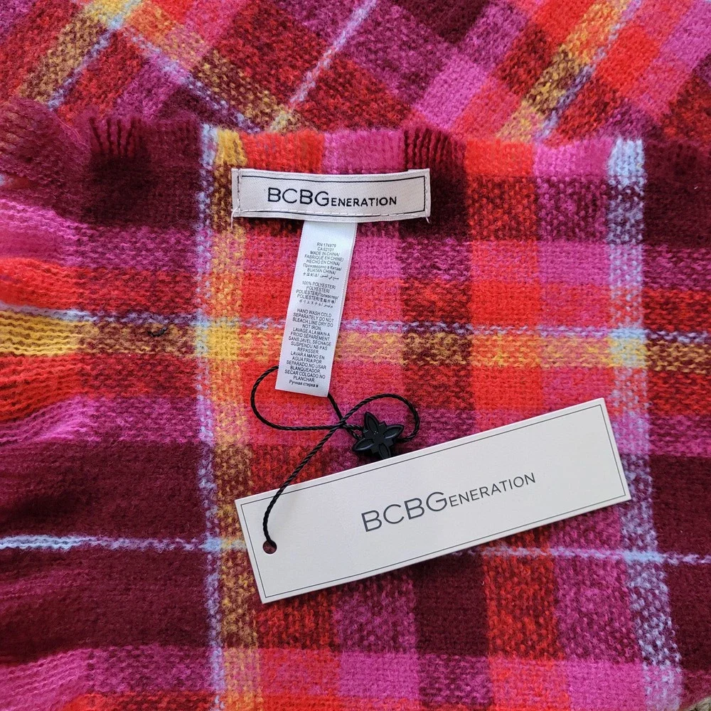 BCBGeneration nwt plaid